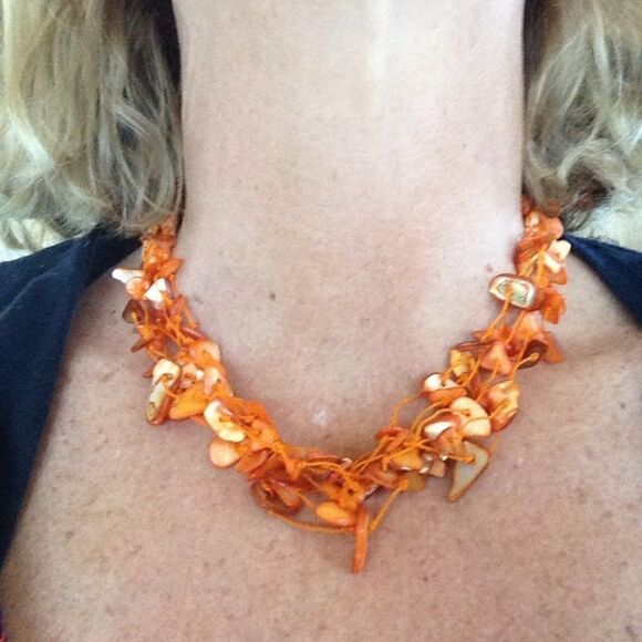 Orange coral choker  - Picture 2 of 7